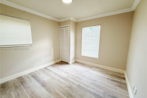 House in Lauderhill, Florida 3 bedrooms № 2005977 - photo 18