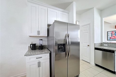 Купить виллу или дом в Киссимми, Флорида 4 комнаты, 217.58м2, № 2233567 - фото 11