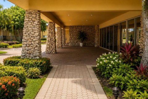 Appartement à louer à Lauderhill, Floride: 2 chambres, 99.41 m2 № 2085665 - photo 30