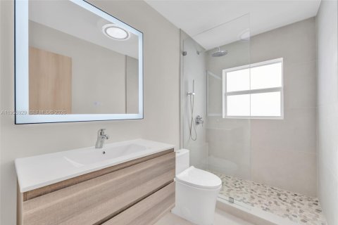 Купить виллу или дом в Форт-Лодердейл, Флорида 3 спальни, 167.78м2, № 2009736 - фото 13