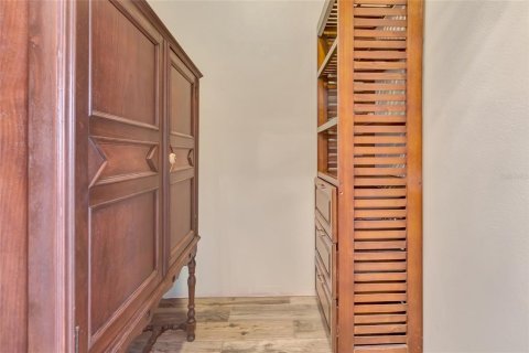 Купить виллу или дом в Гроувленд, Флорида 6 комнат, 148.83м2, № 1918239 - фото 24