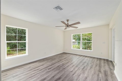 House in Citrus Springs, Florida 3 bedrooms, 134.62 sq.m. № 1903661 - photo 21