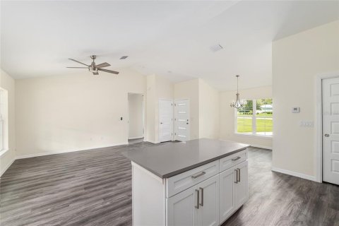 House in Citrus Springs, Florida 3 bedrooms, 134.62 sq.m. № 1903661 - photo 10