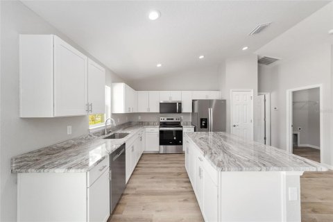 Villa ou maison à vendre à Citrus Springs, Floride: 3 chambres, 130.06 m2 № 1597888 - photo 3