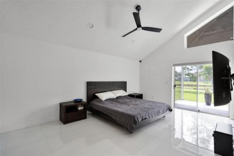 Casa en venta en Tampa, Florida, 4 dormitorios, 223.8 m2 № 1783449 - foto 25