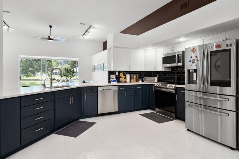 Casa en venta en Tampa, Florida, 4 dormitorios, 223.8 m2 № 1783449 - foto 15