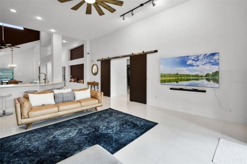 Casa en venta en Tampa, Florida, 4 dormitorios, 223.8 m2 № 1783449 - foto 23