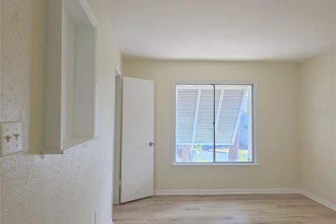 Купить кондоминиум в Сент-Питерсберг, Флорида 6 комнат, 127.74м2, № 2422732 - фото 10