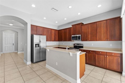 House in Tampa, Florida 3 bedrooms, 204.38 sq.m. № 1843187 - photo 14