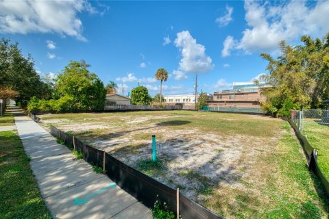 Terreno en venta en Orlando, Florida № 2208302 - foto 5
