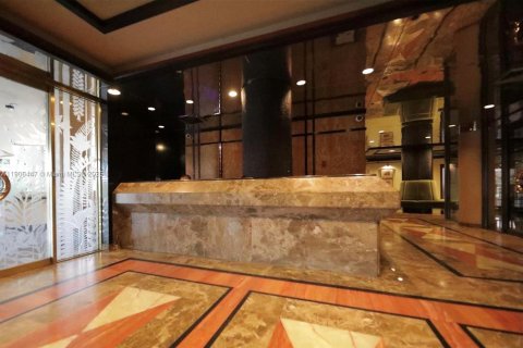 Купить кондоминиум в Майами, Флорида 7 спален, 630.06м2, № 1957074 - фото 21