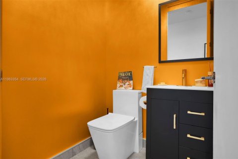 Купить виллу или дом в Майами, Флорида 7 спален, 462.56м2, № 2079776 - фото 21