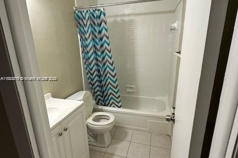 Снять в аренду таунхаус в Лодерхилл, Флорида 3 спальни, 171.87м2, № 1931853 - фото 3