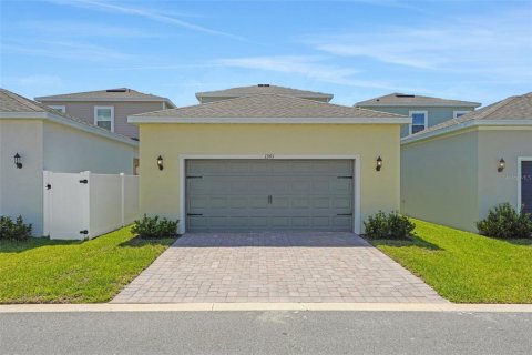 House in Winter Garden, Florida 3 bedrooms, 193.05 sq.m. № 2209055 - photo 19