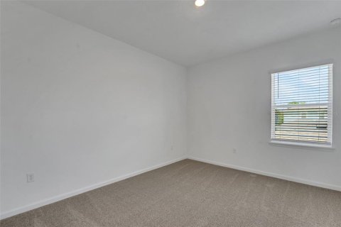 House in Winter Garden, Florida 3 bedrooms, 193.05 sq.m. № 2209055 - photo 23