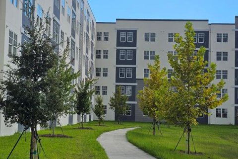 Appartement à louer à Orlando, Floride: 2 chambres, 95.04 m2 № 2099153 - photo 4