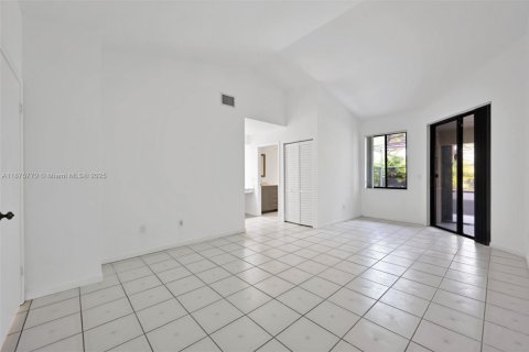 Townhouse in Plantation, Florida 3 bedrooms, 169.55 sq.m. № 1926509 - photo 12