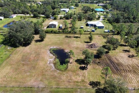 Terreno en venta en Punta Gorda, Florida № 1518564 - foto 3