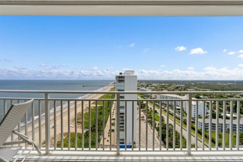 Condo in Boca Raton, Florida, 3 bedrooms  № 2391772 - photo 11