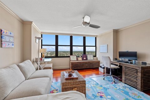 Condo in Boca Raton, Florida, 3 bedrooms  № 2391772 - photo 29