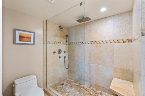 Condo in Boca Raton, Florida, 3 bedrooms  № 2391772 - photo 24