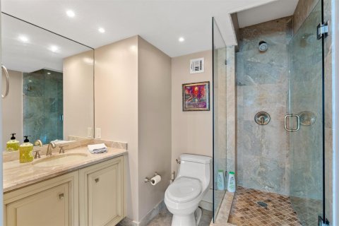 Condo in Boca Raton, Florida, 3 bedrooms  № 2391772 - photo 27