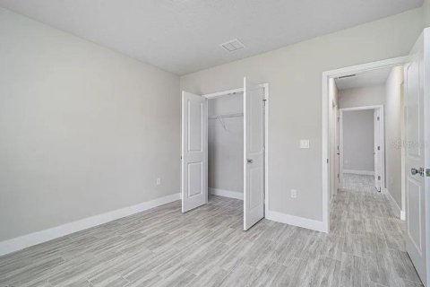 House in Palm Coast, Florida 3 bedrooms, 159.88 sq.m. № 1907373 - photo 8