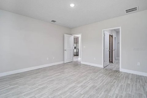House in Palm Coast, Florida 3 bedrooms, 159.88 sq.m. № 1907373 - photo 4