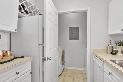 Condo in Clearwater, Florida, 1 bedroom  № 2213299 - photo 20