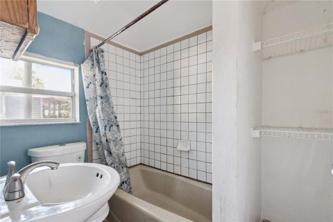 Купить виллу или дом в Дейтона-Бич, Флорида 4 комнаты, 63.92м2, № 2209388 - фото 17
