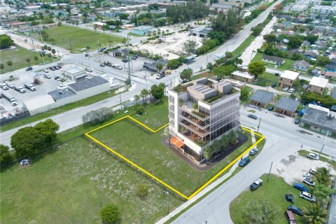 Купить коммерческую недвижимость в Хомстед, Флорида № 1881839 - фото 5