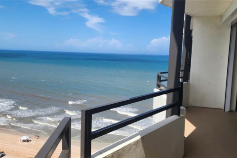 Condo in Daytona Beach, Florida, 2 bedrooms  № 1835104 - photo 4