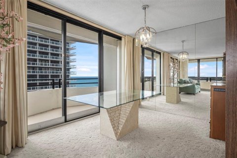 Condo in Daytona Beach, Florida, 2 bedrooms  № 1835104 - photo 20
