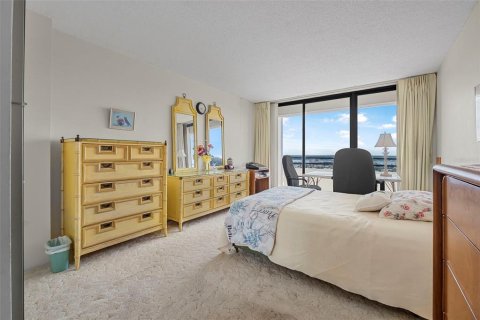 Condo in Daytona Beach, Florida, 2 bedrooms  № 1835104 - photo 13