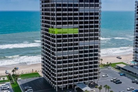 Condo in Daytona Beach, Florida, 2 bedrooms  № 1835104 - photo 3