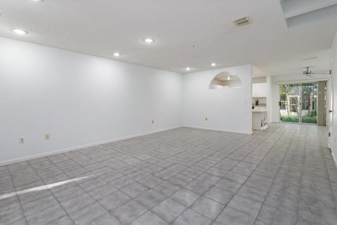Copropriété à vendre à Altamonte Springs, Floride: 3 chambres, 147.34 m2 № 2437396 - photo 8
