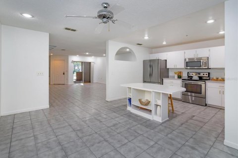 Copropriété à vendre à Altamonte Springs, Floride: 3 chambres, 147.34 m2 № 2437396 - photo 15