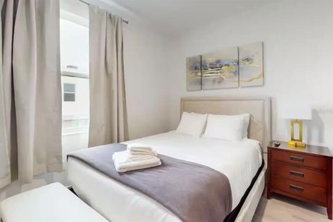 Touwnhouse à louer à Davenport, Floride: 5 chambres, 155.24 m2 № 2412573 - photo 6