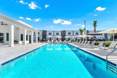 Touwnhouse à louer à Davenport, Floride: 5 chambres, 155.24 m2 № 2412573 - photo 13