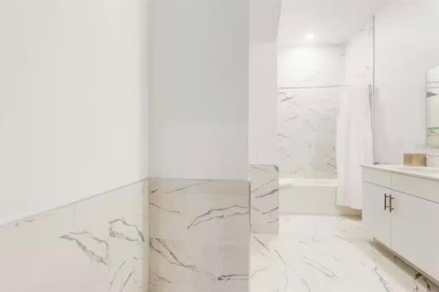 Touwnhouse à louer à Davenport, Floride: 5 chambres, 155.24 m2 № 2412573 - photo 12