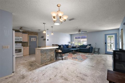 Villa ou maison à vendre à The Villages, Floride: 2 chambres, 106.84 m2 № 1792084 - photo 3