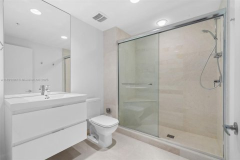 Condo in North Miami Beach, Florida, 2 bedrooms  № 1788870 - photo 30