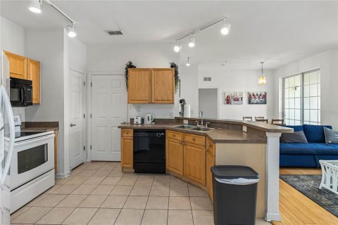 Condominio en alquiler en Davenport, Florida, 2 dormitorios, 117.15 m2 № 1877066 - foto 9