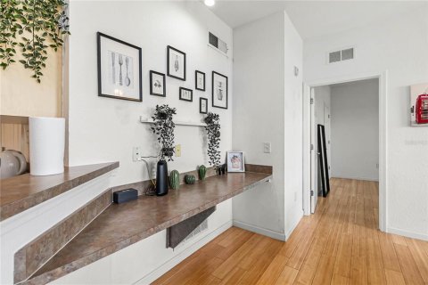 Condominio en alquiler en Davenport, Florida, 2 dormitorios, 117.15 m2 № 1877066 - foto 19