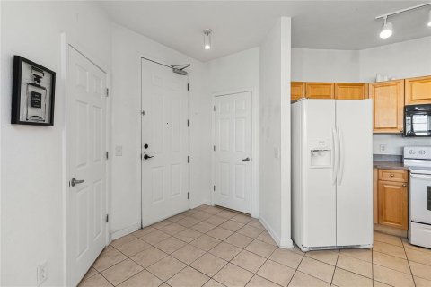 Condominio en alquiler en Davenport, Florida, 2 dormitorios, 117.15 m2 № 1877066 - foto 7