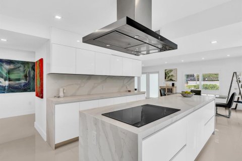 Villa ou maison à vendre à Pompano Beach, Floride: 4 chambres, 244.52 m2 № 2089544 - photo 20