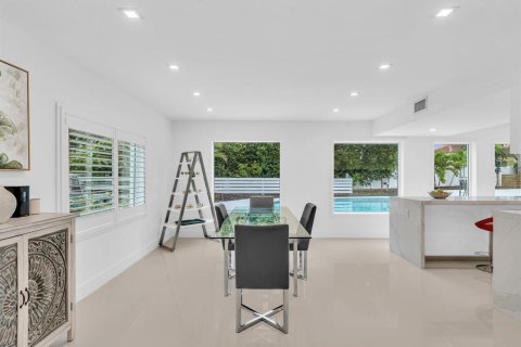 Villa ou maison à vendre à Pompano Beach, Floride: 4 chambres, 244.52 m2 № 2089544 - photo 11