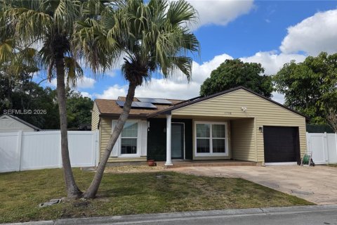 Villa ou maison à Miramar, Floride 2 chambres, 92.07 m2 № 2025197