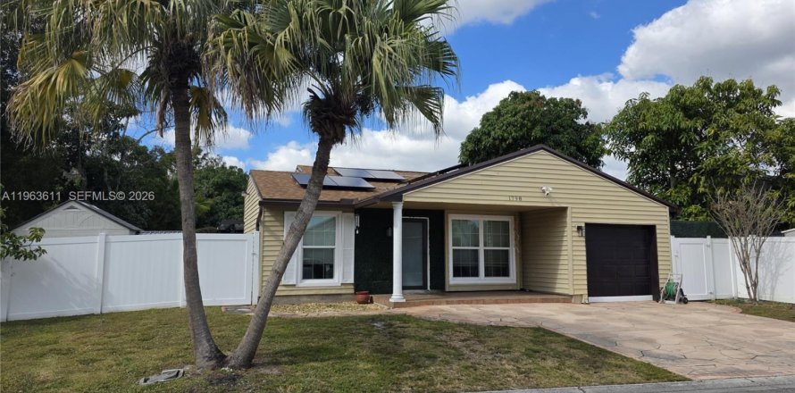 Villa ou maison à Miramar, Floride 2 chambres, 92.07 m2 № 2025197