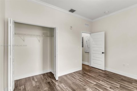 Apartment in Doral, Florida 3 bedrooms, 114.83 sq.m. № 2392102 - photo 17